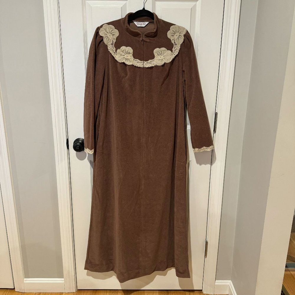 Vintage Vanity Fair Lace Velour Night Gown - Size Small
